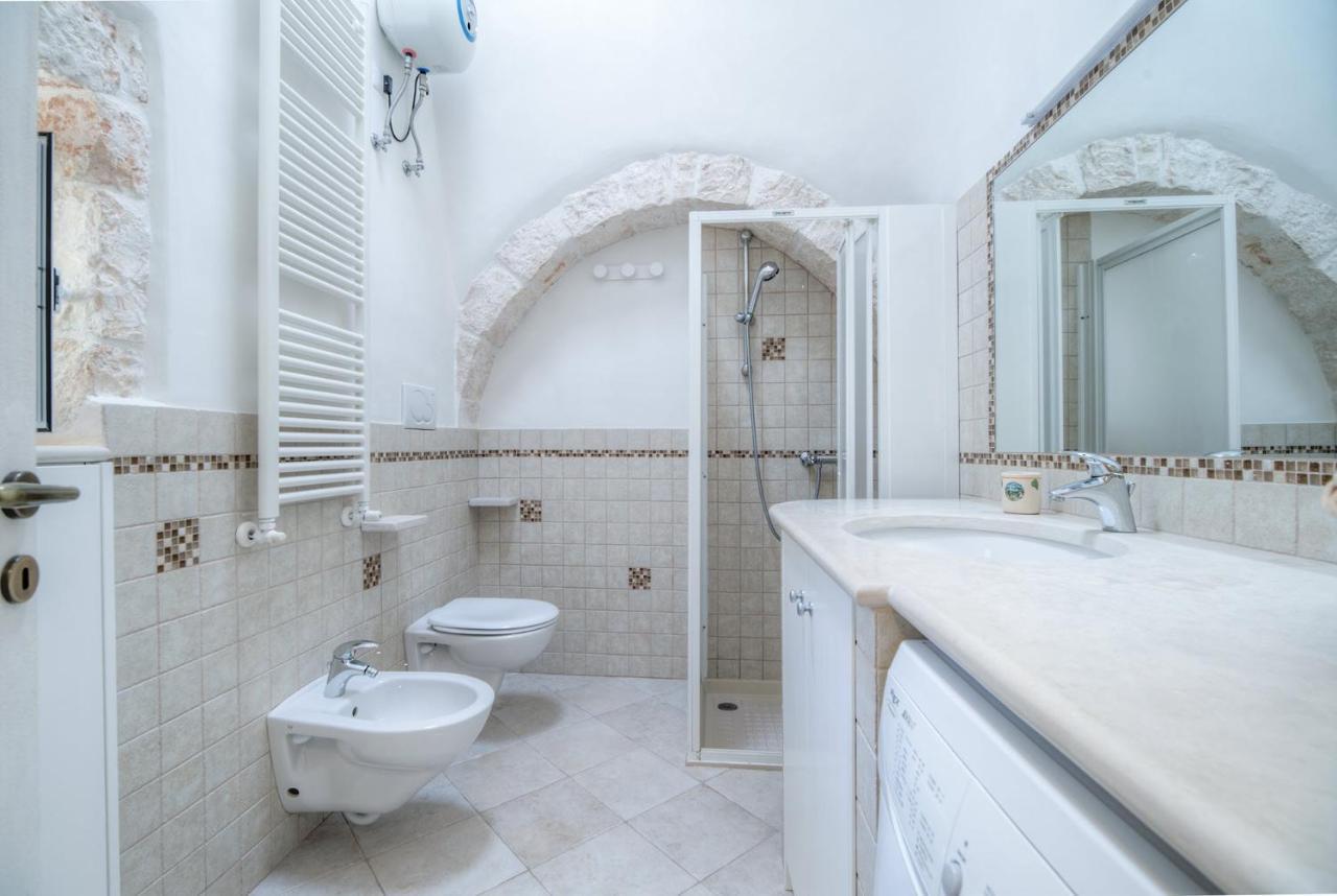 Trulli La Piazzetta By Rentbeat Lägenhet Cocolicchio Exteriör bild