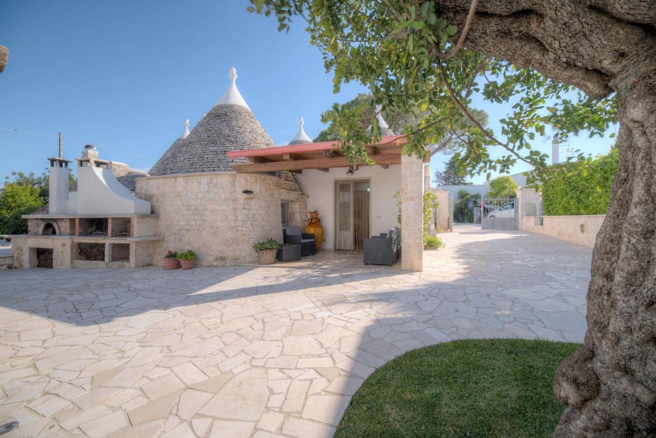 Trulli La Piazzetta By Rentbeat Lägenhet Cocolicchio Exteriör bild