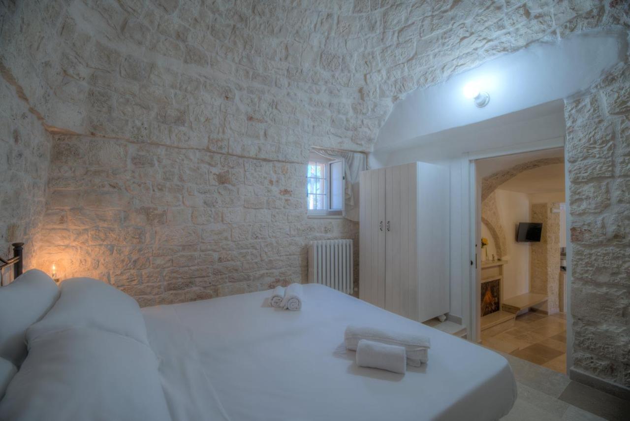 Trulli La Piazzetta By Rentbeat Lägenhet Cocolicchio Exteriör bild