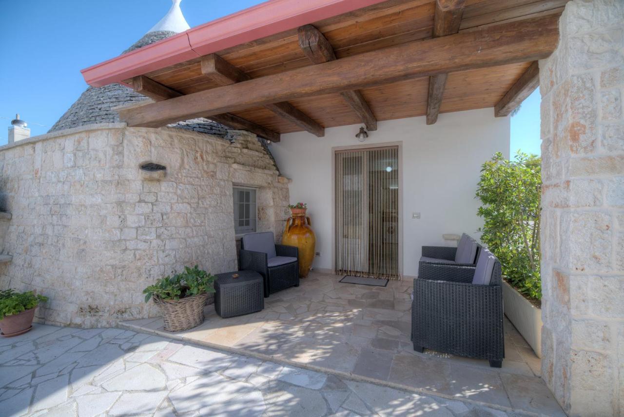 Trulli La Piazzetta By Rentbeat Lägenhet Cocolicchio Exteriör bild